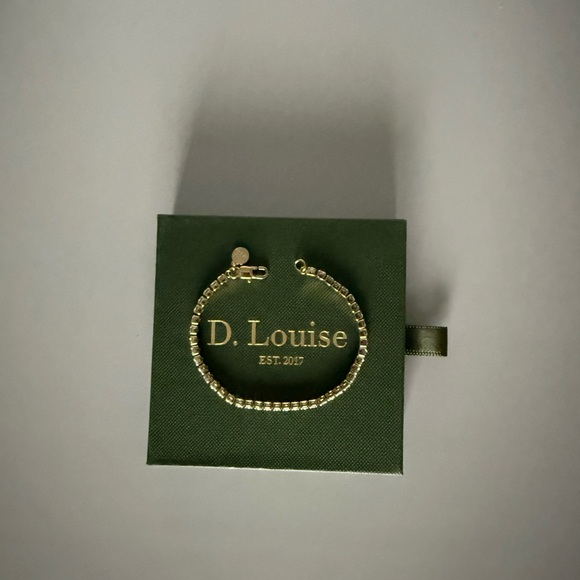 D. Louise bracelet - Picture 2 of 3